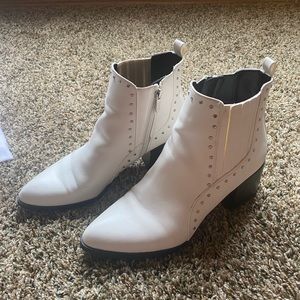 Sam Edelman white booties